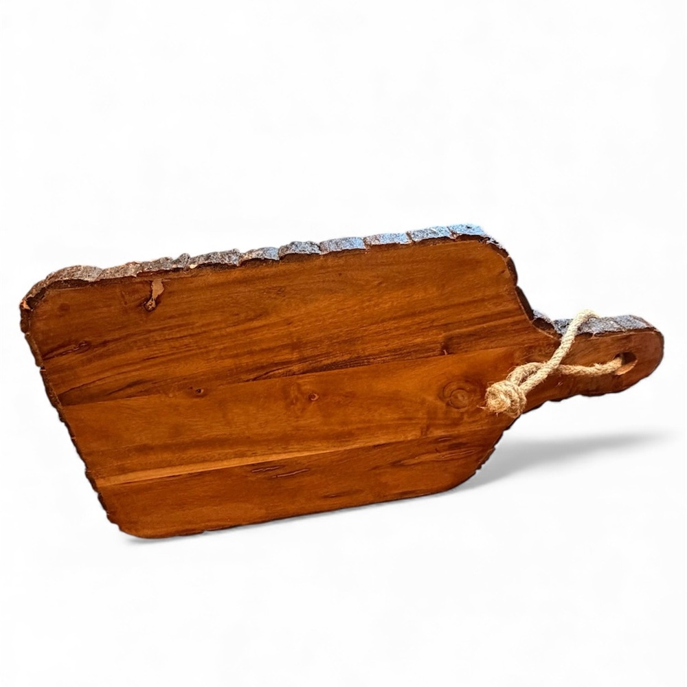 Rustic Wooden Cutting Board with Rope Handle - Picture 4 of 4